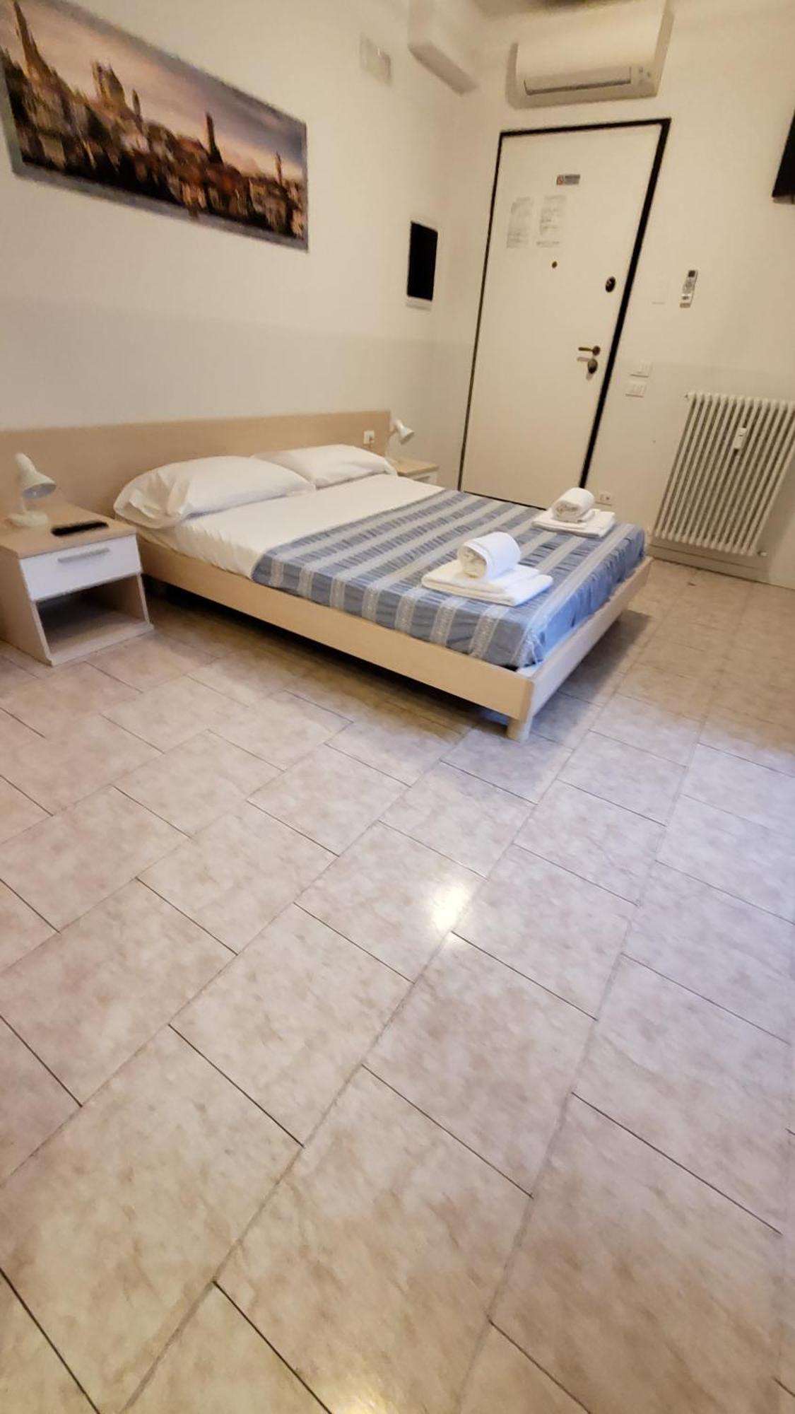 Hotel Hb Bonomelli 15 Bergamo Exteriér fotografie